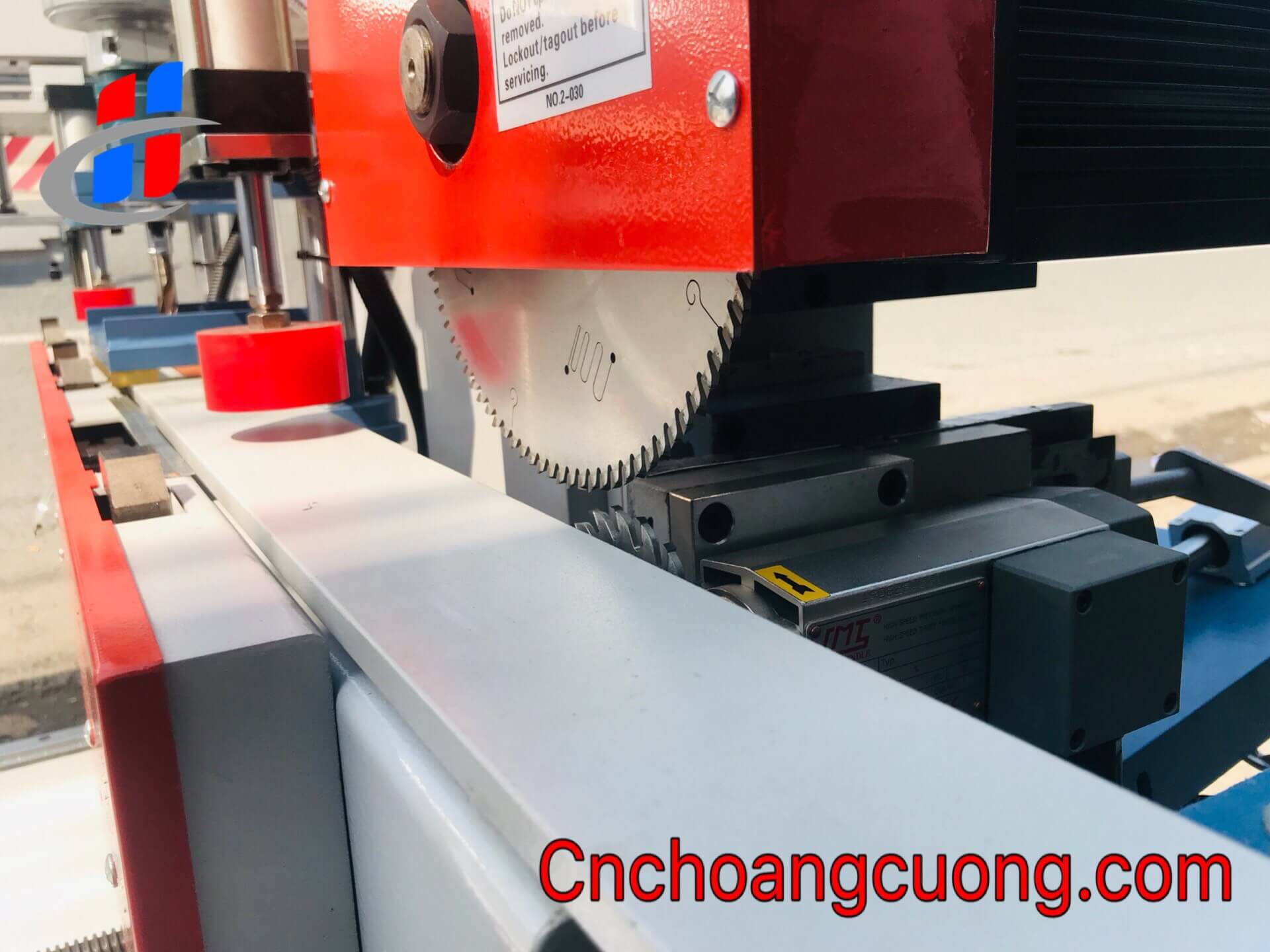 https://cnchoangcuong.com/?post_type=product&p=1105&preview=true