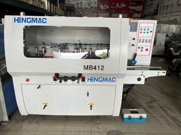 https://cnchoangcuong.com/product/may-bao-4-mat-4-truc-phoi-ngan-250mm-mb412/